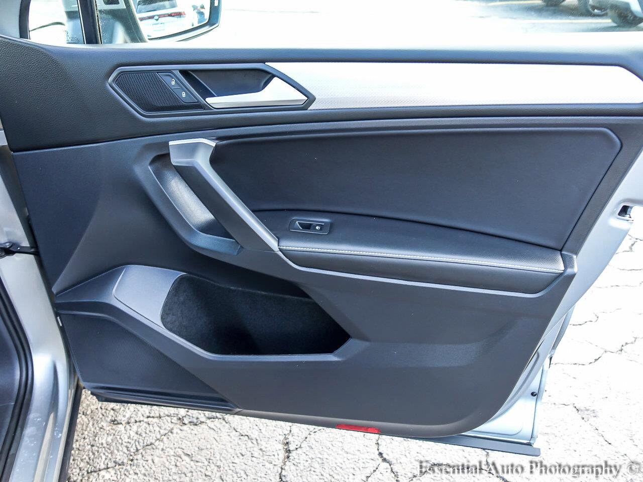 2023 VOLKSWAGEN TIGUAN - Image 22