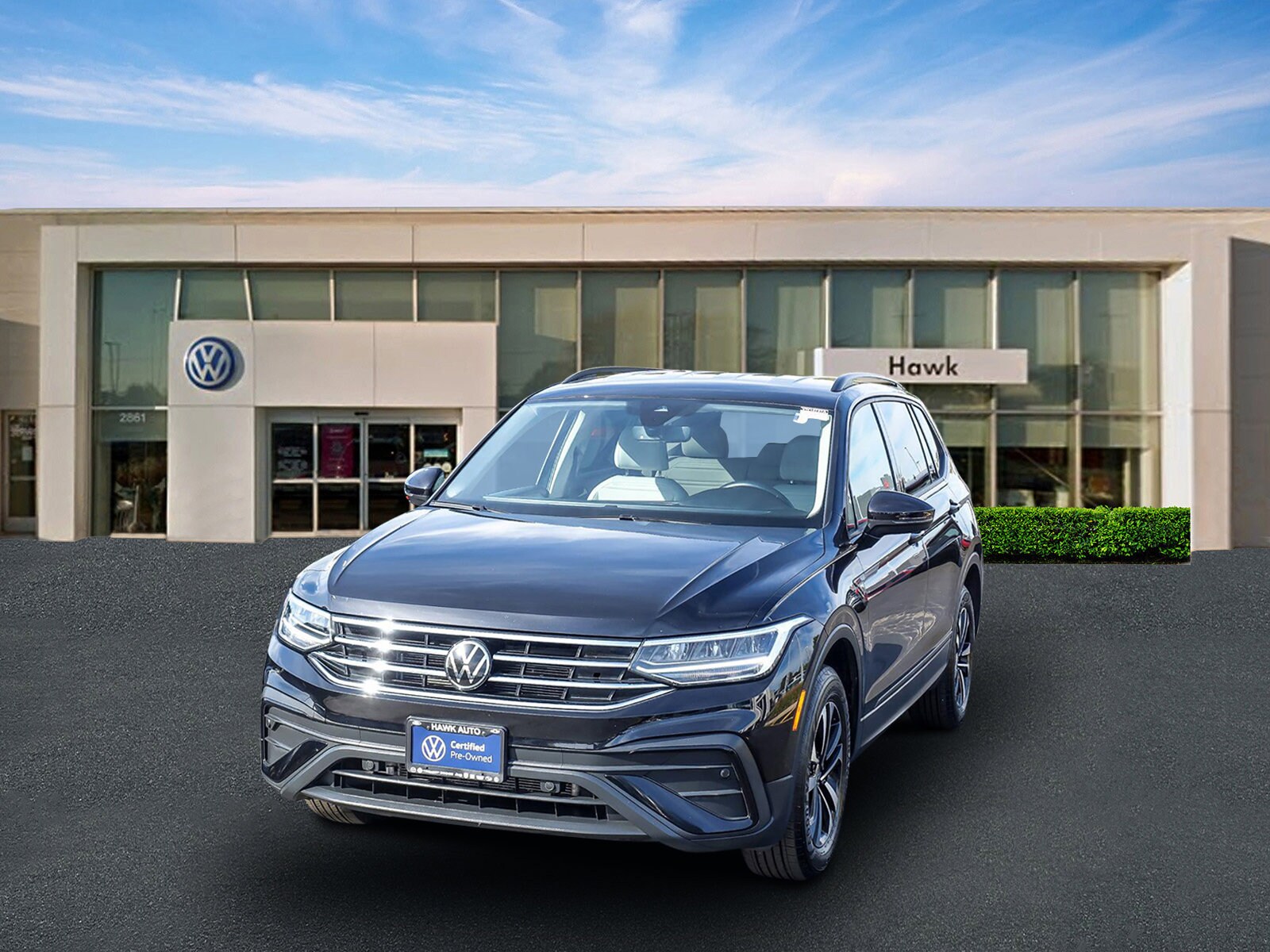 2024 Volkswagen Tiguan S photo 2