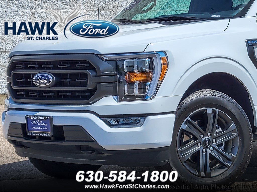 Used 2023 Ford F-150 XL 2023 FORD F-150 XLT CREW CAB 145 WB 4WD