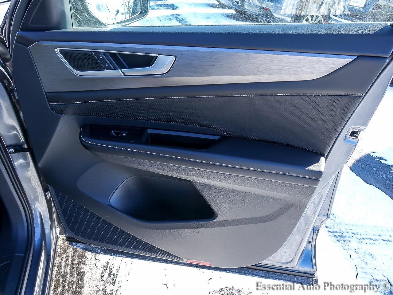 2025 VOLKSWAGEN ATLAS CROSS SPORT - Image 21