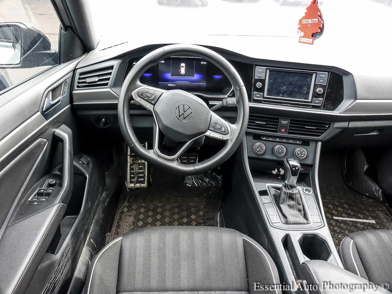 2024 VOLKSWAGEN JETTA - Image 4