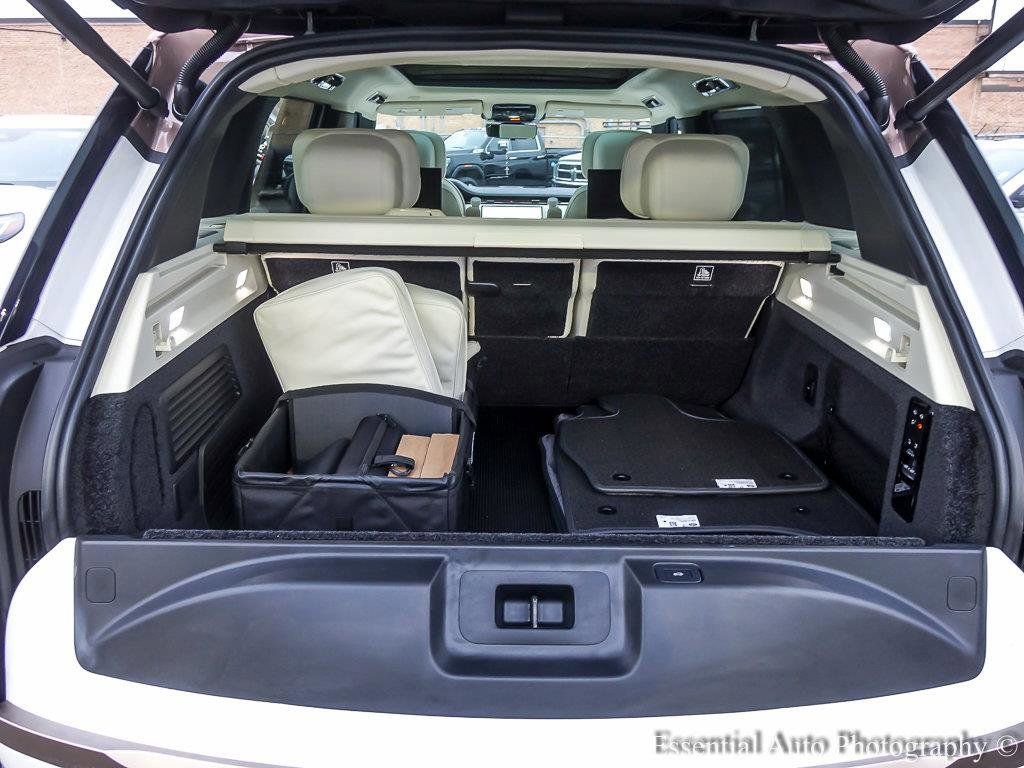 2025 Land Rover Range Rover SV - Photo 32