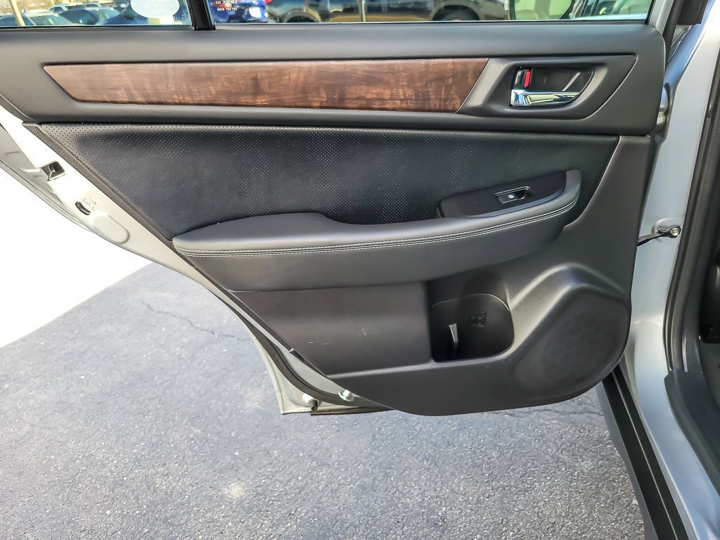 2016 SUBARU OUTBACK - Image 18