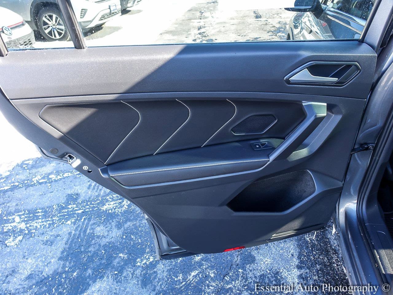 2023 VOLKSWAGEN TIGUAN - Image 21