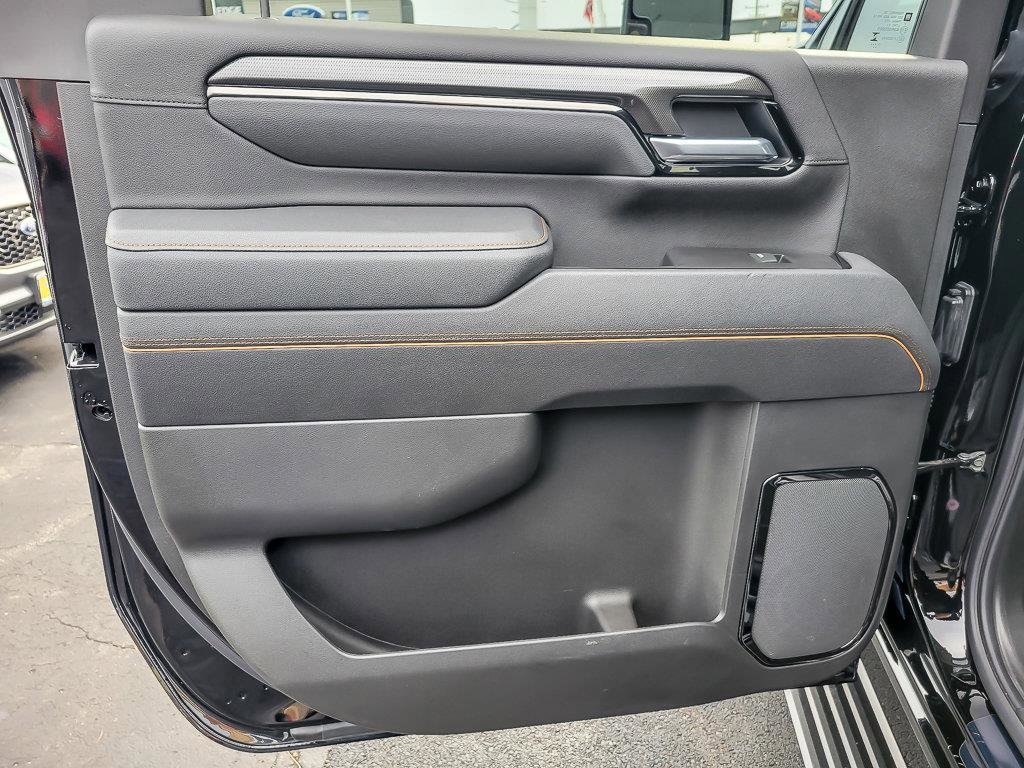 2025 GMC SIERRA HD - Image 26