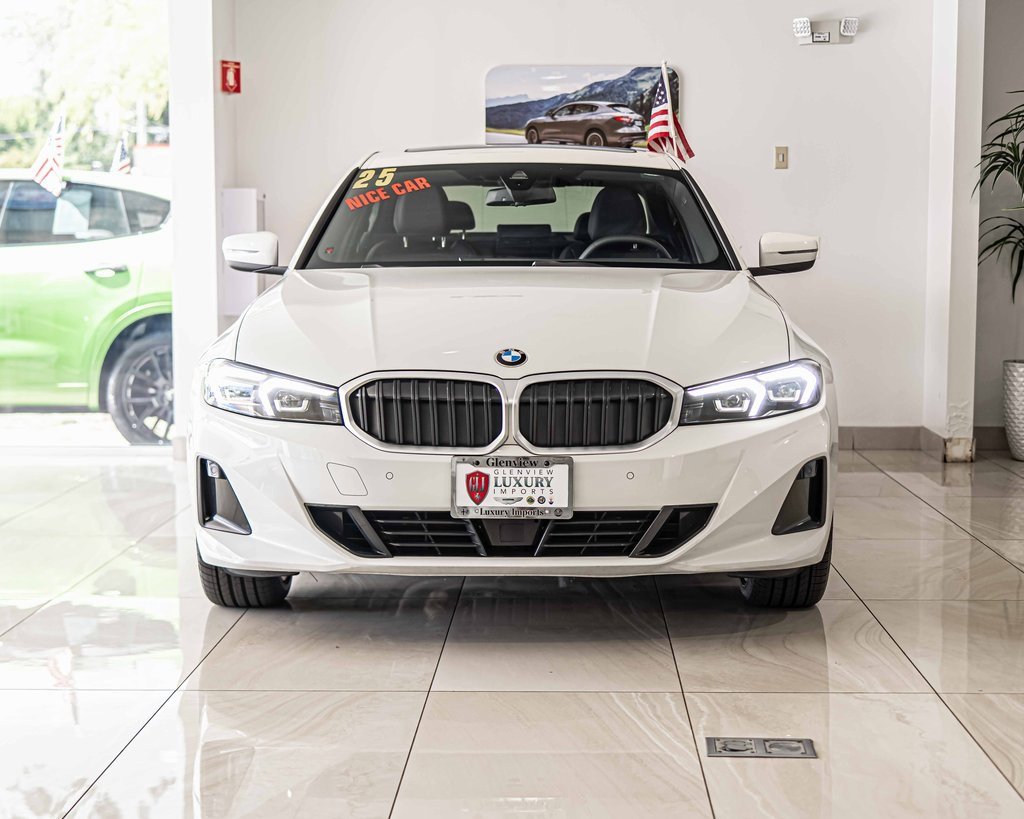 2025 Bmw 330i 330i xDrive photo 2