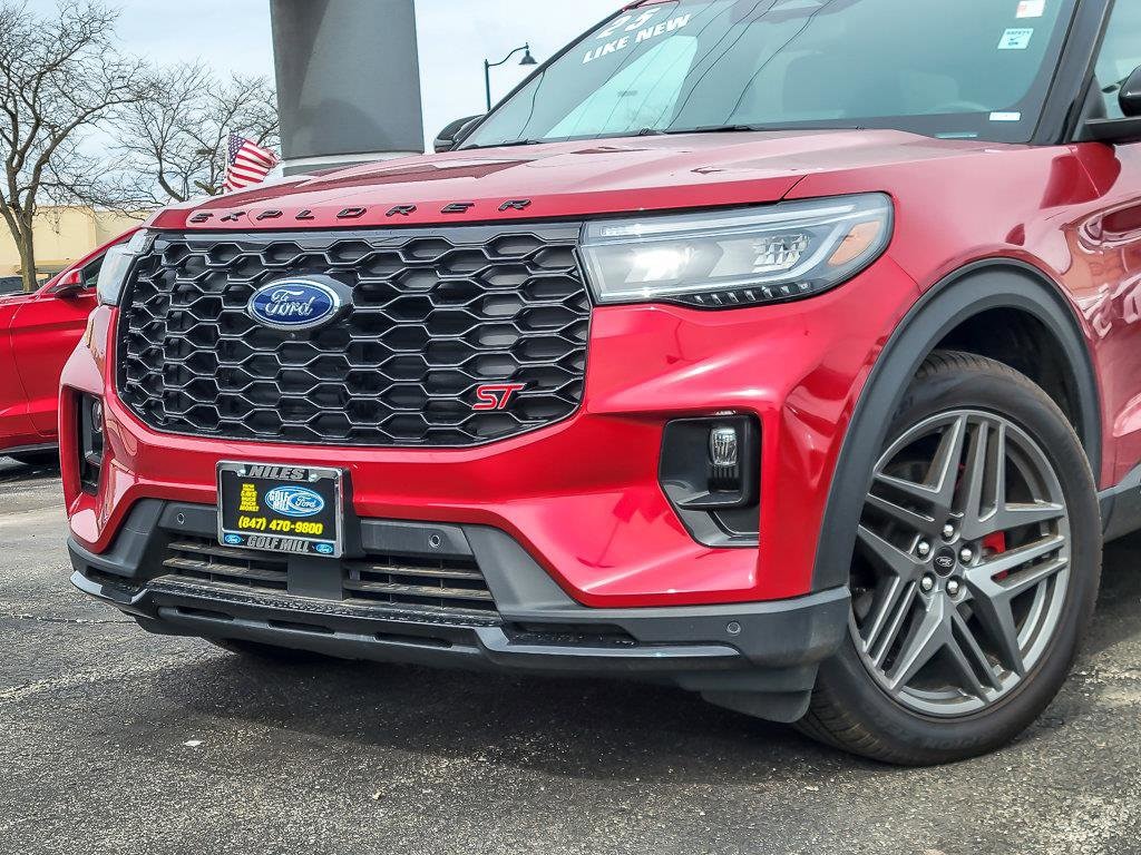 Used 2025 Ford Explorer ST with VIN 1FMWK8GCXSGA00094 for sale in Plainfield, IL
