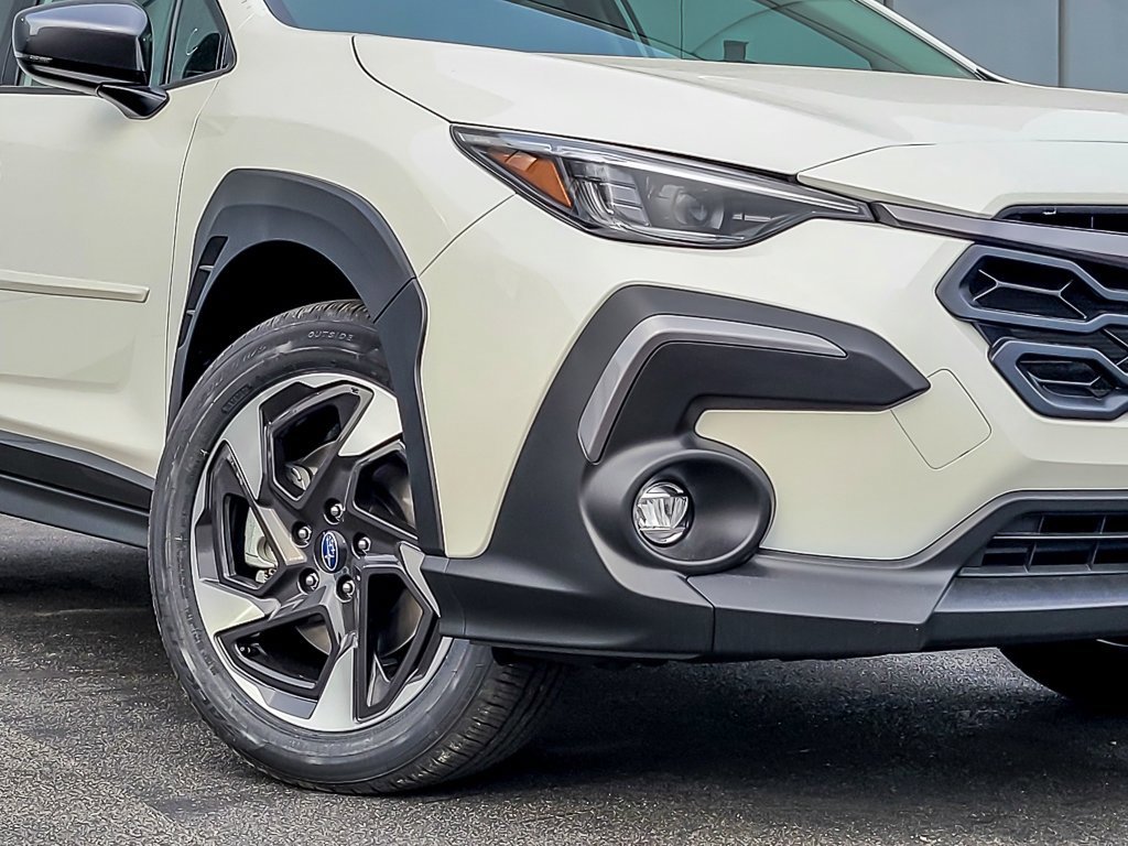 2025 Subaru Crosstrek Limited photo 2
