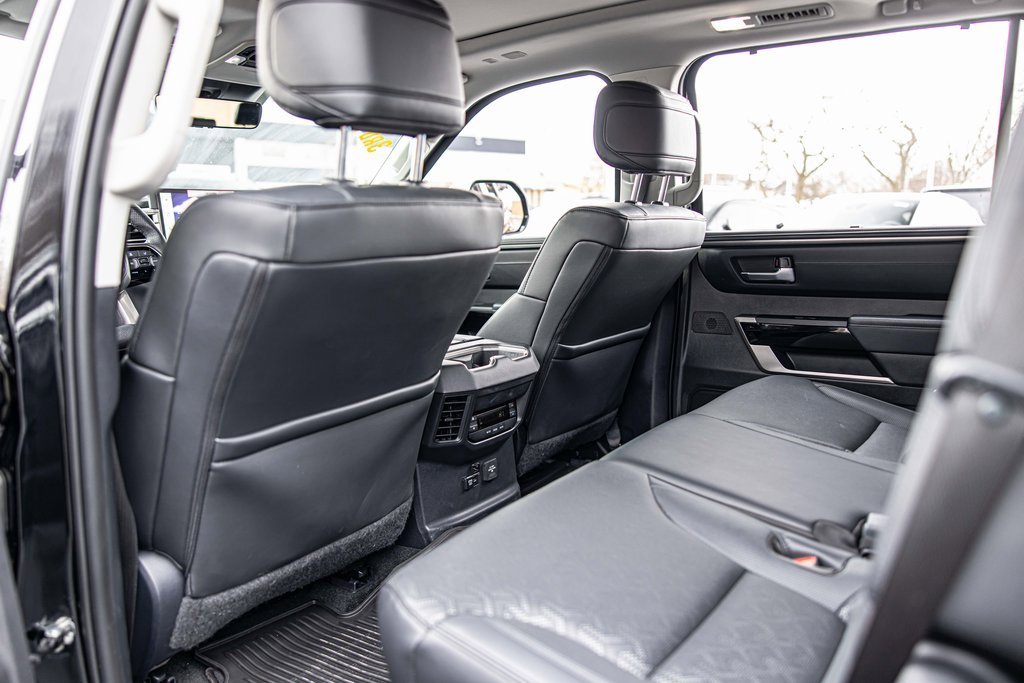 2024 TOYOTA SEQUOIA - Image 33