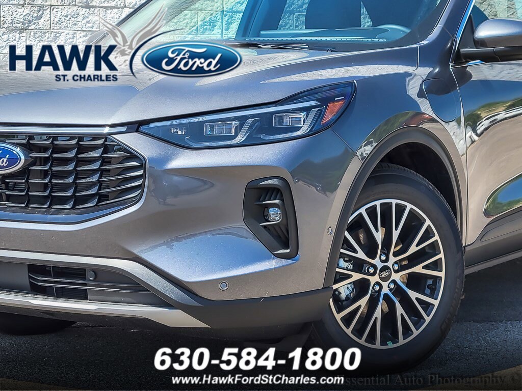 2024 Ford Escape Plug-In Hybrid photo 3