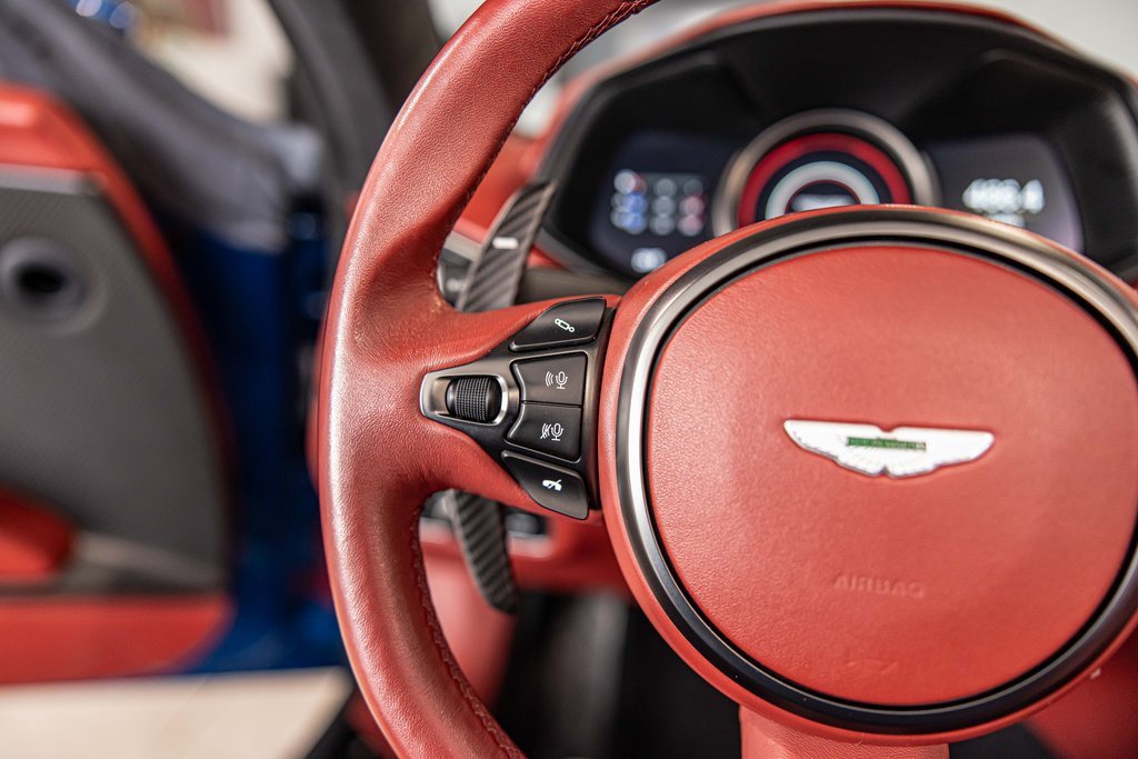 2022 ASTON MARTIN DB11 - Image 24