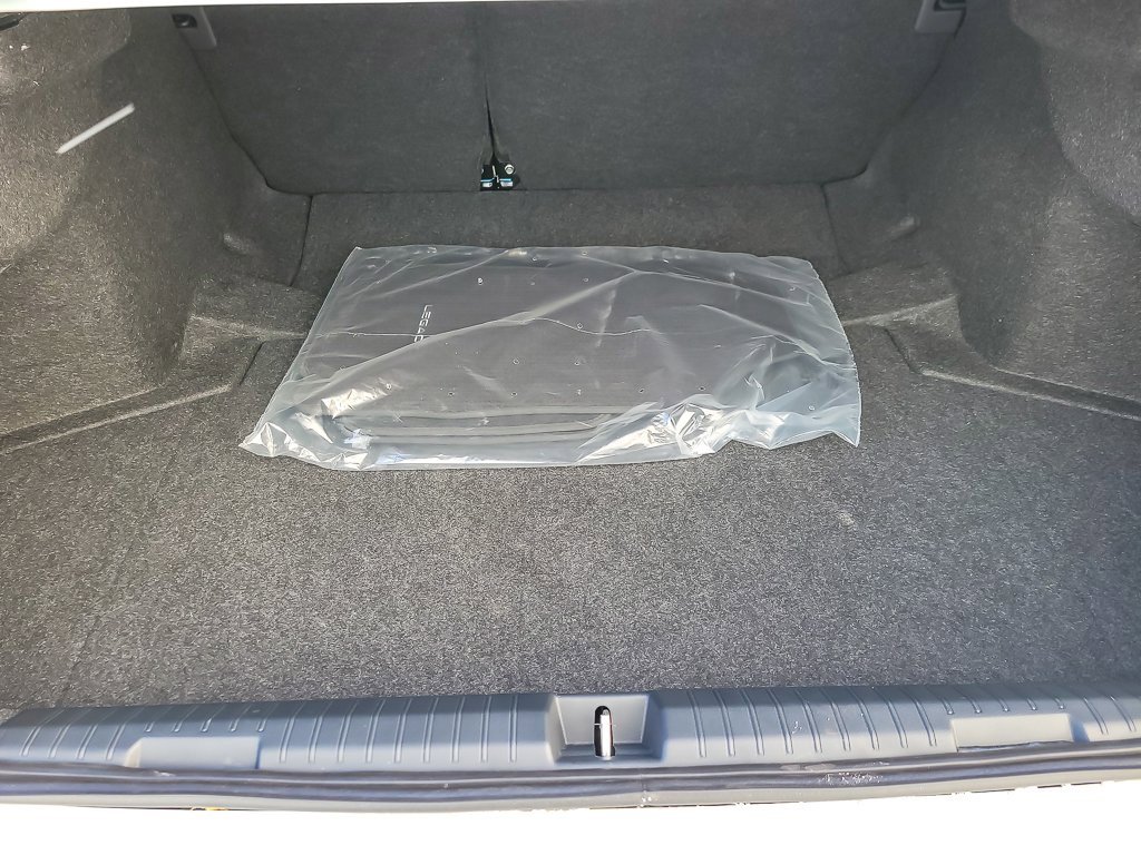 2025 SUBARU LEGACY - Image 15