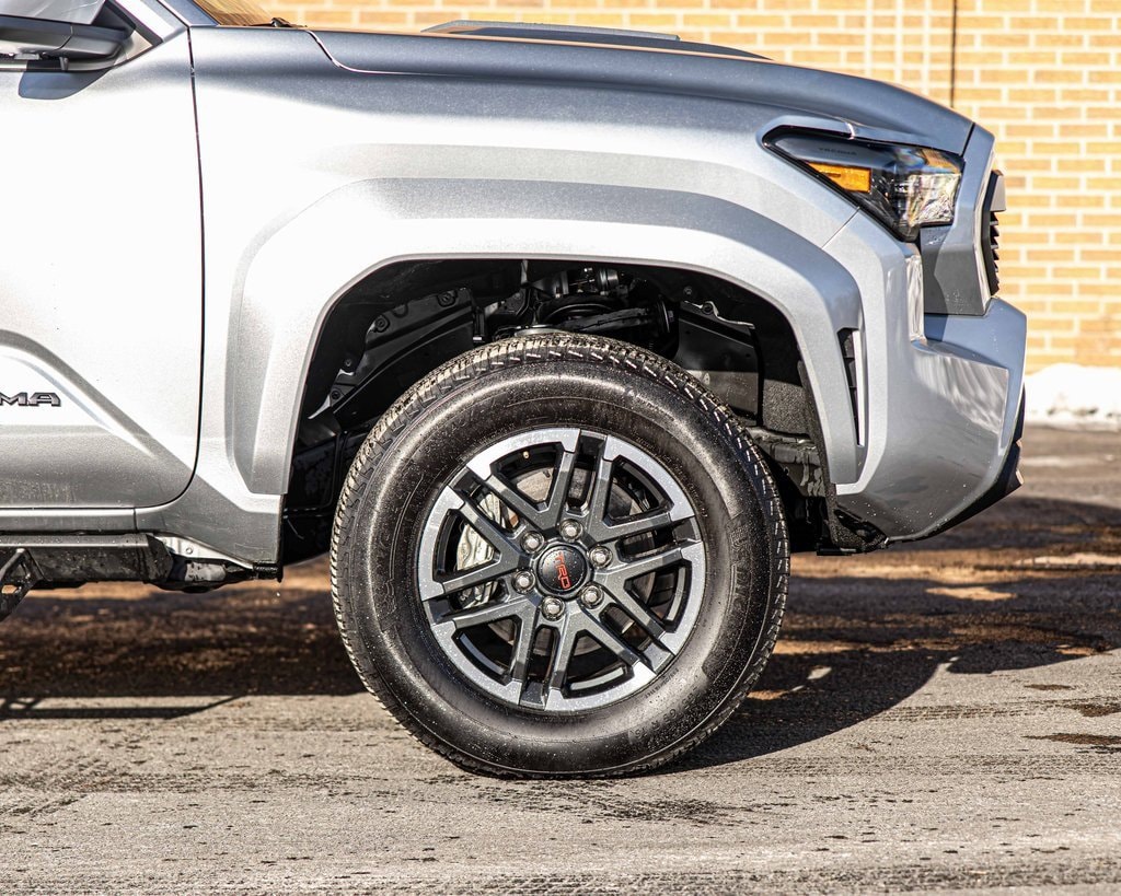 2025 TOYOTA TACOMA - Image 10