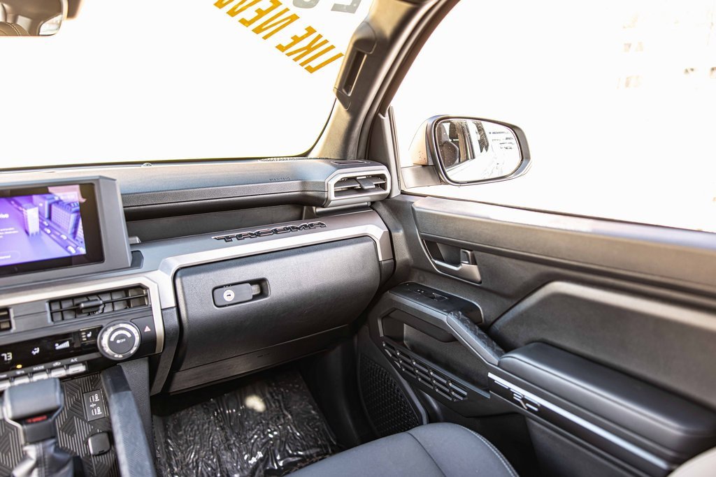2025 TOYOTA TACOMA - Image 38