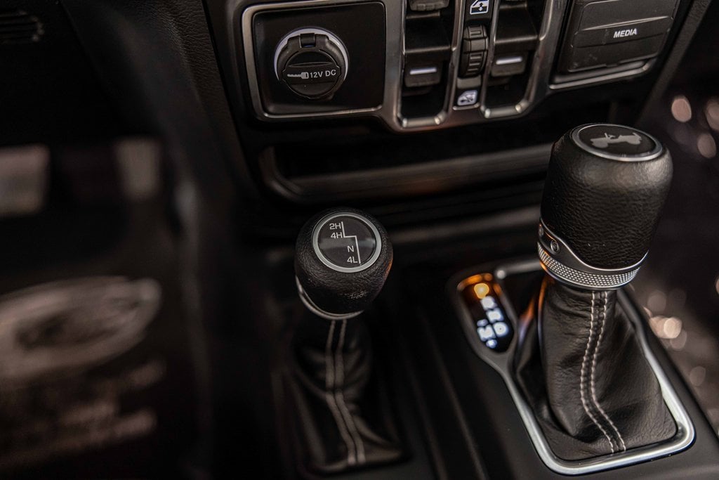 2022 JEEP WRANGLER - Image 29