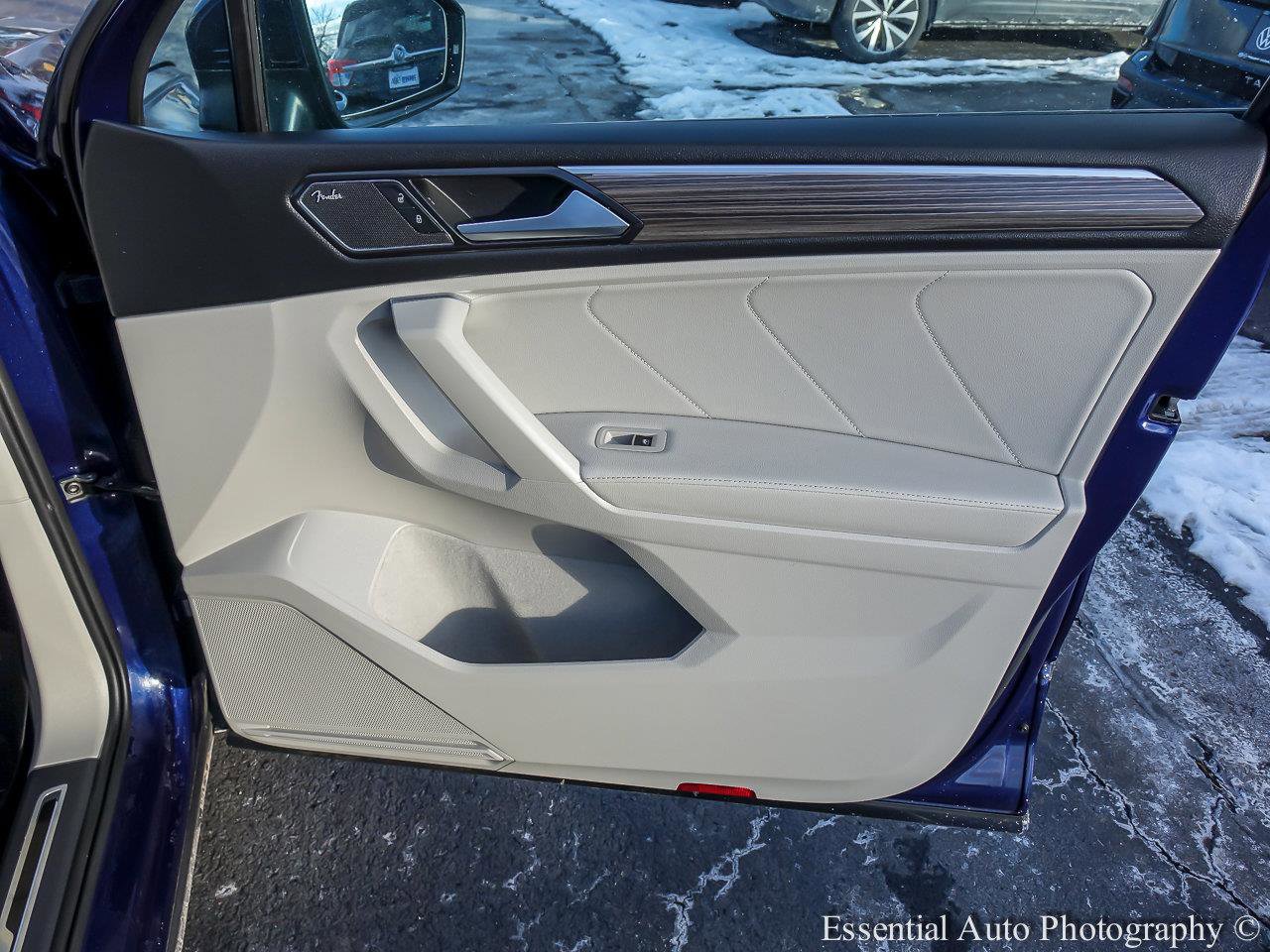 2022 VOLKSWAGEN TIGUAN - Image 25