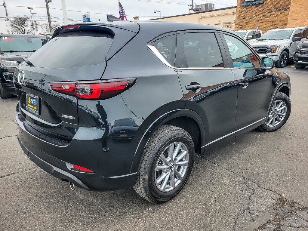 2025 MAZDA CX-5 - Image 9