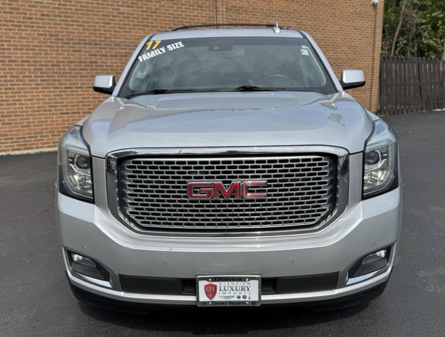 2017 Gmc Yukon Denali photo 3
