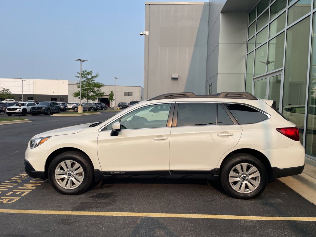 Used 2016 Subaru Outback Premium with VIN 4S4BSBEC1G3293302 for sale in Plainfield, IL
