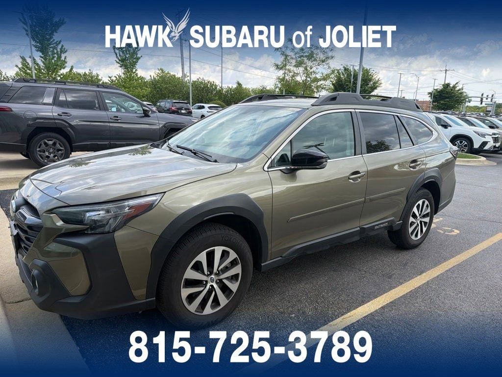 2025 Subaru Outback Premium's photo