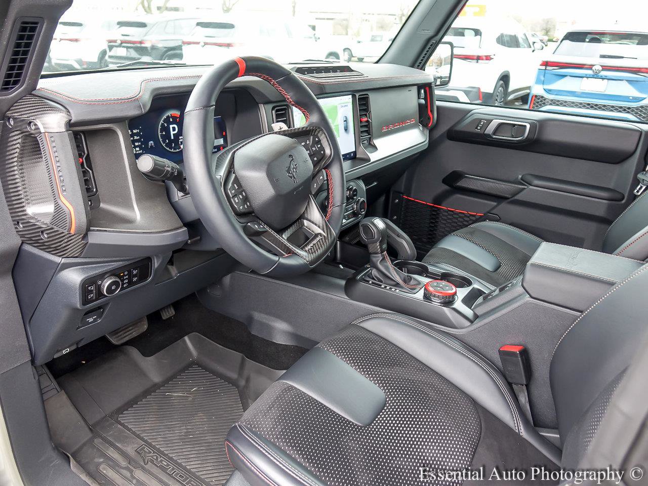 2025 FORD BRONCO - Image 9