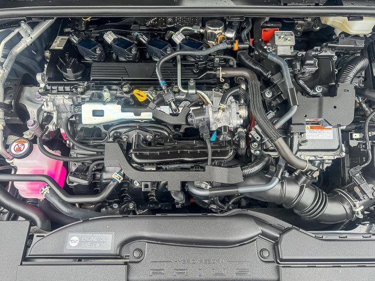 2025 TOYOTA PRIUS - Image 29