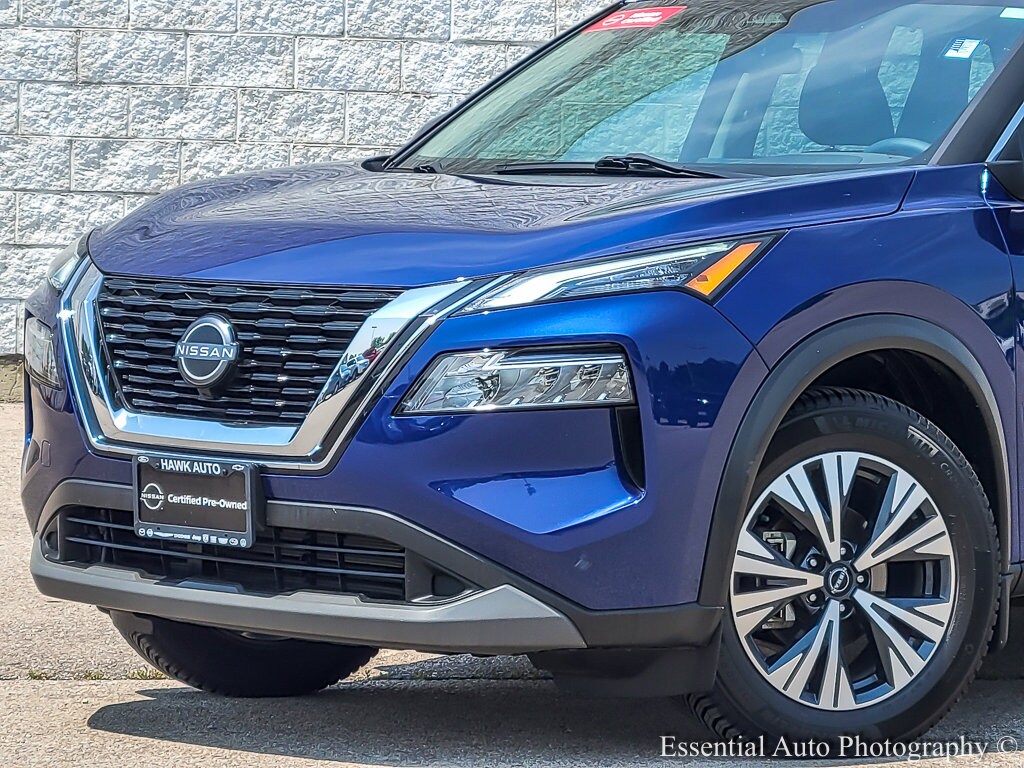2023 Nissan Rogue SV photo 2