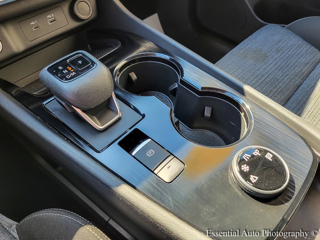 2023 NISSAN ROGUE - Image 15