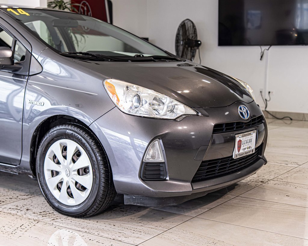 2014 TOYOTA PRIUS C - Image 3