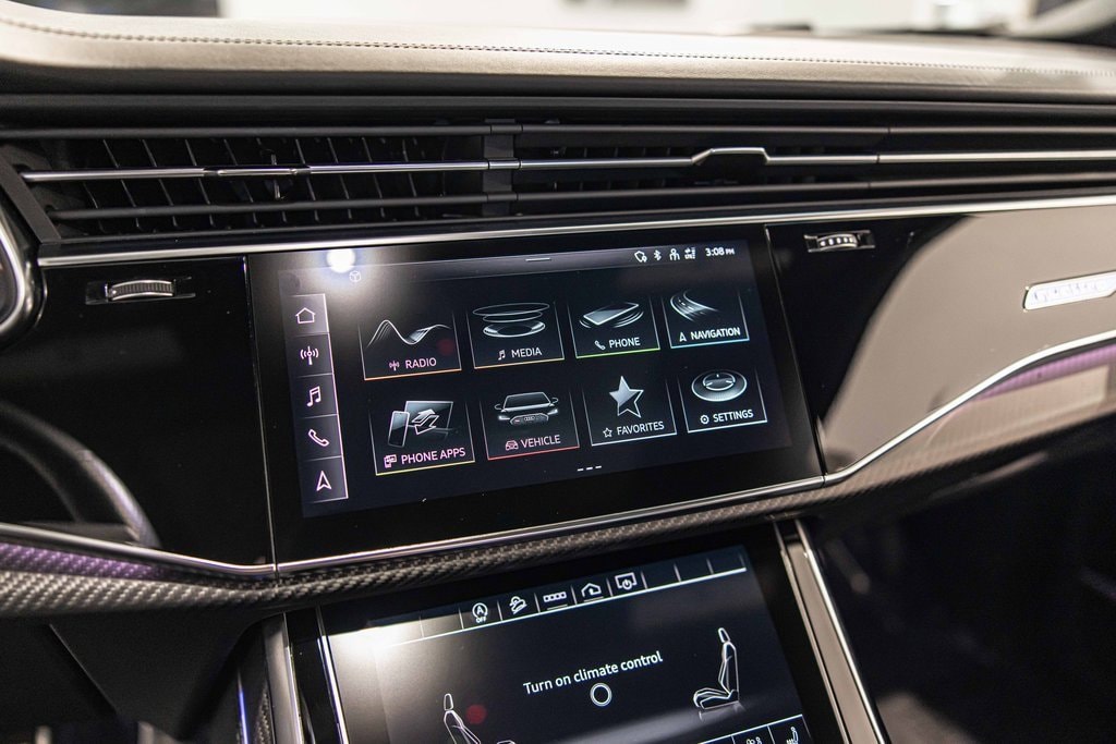 2022 AUDI RS Q8 - Image 28