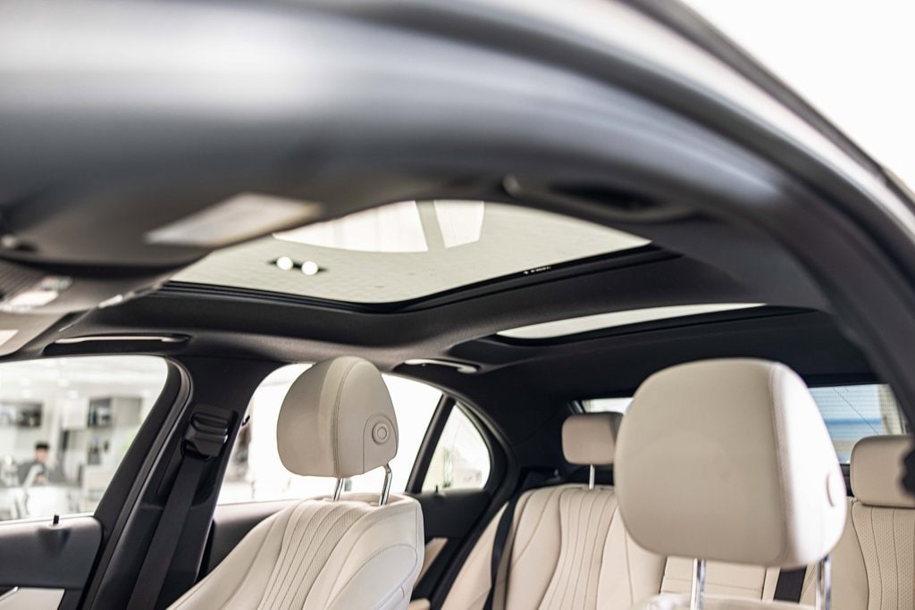 2018 MERCEDES-BENZ E-CLASS - Image 20