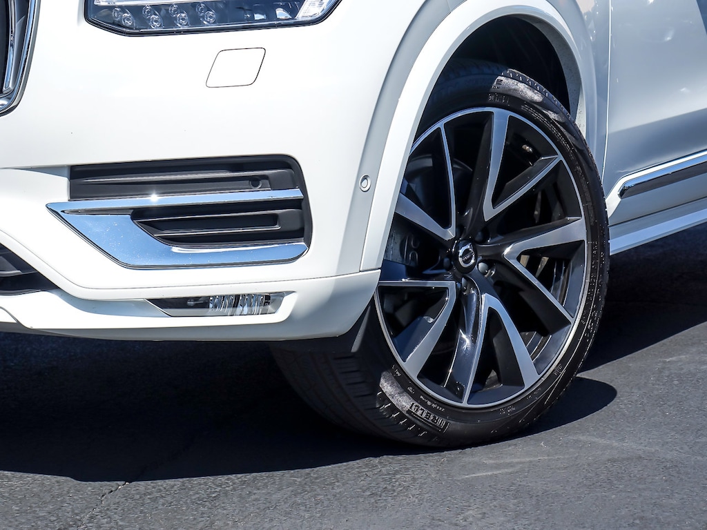Used 2024 Volvo XC90 Plus Bright Theme B6 AWD Plus Bright Theme 6P