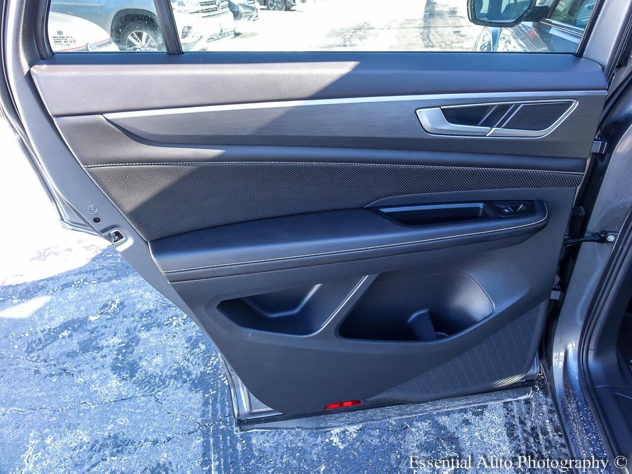 2025 VOLKSWAGEN ATLAS CROSS SPORT - Image 18