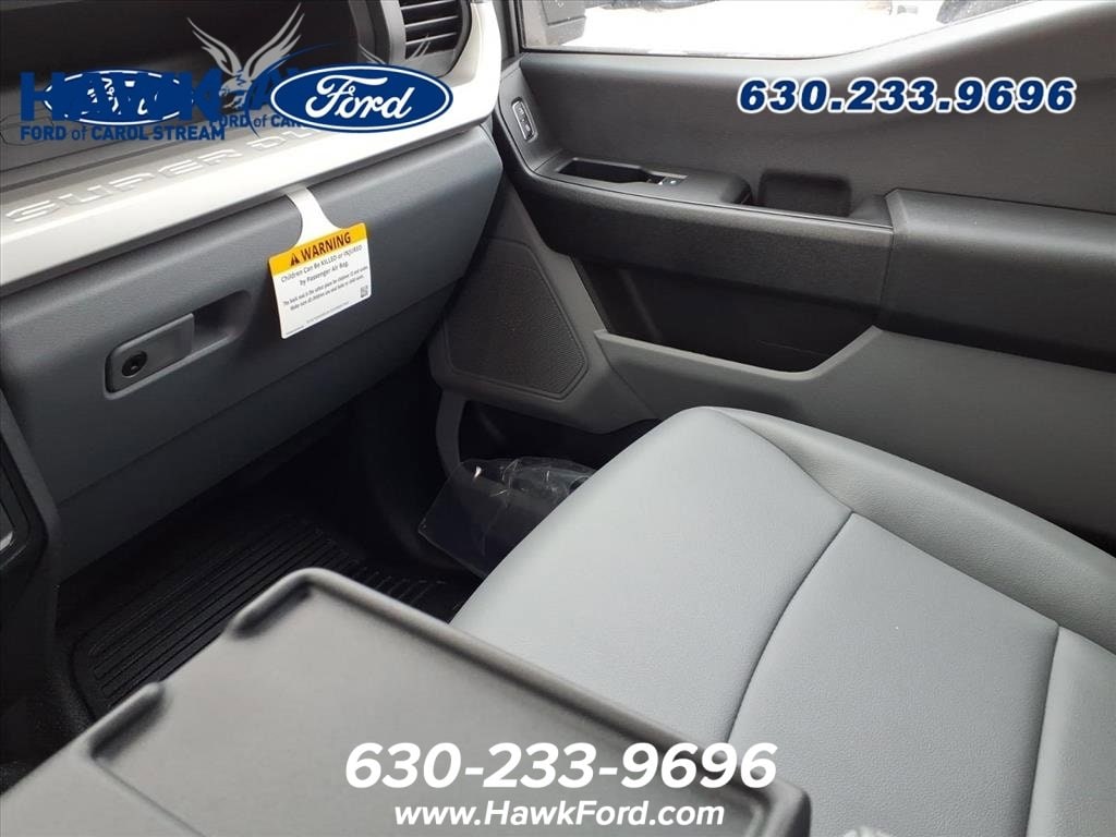 2024 FORD F-550 - Image 21