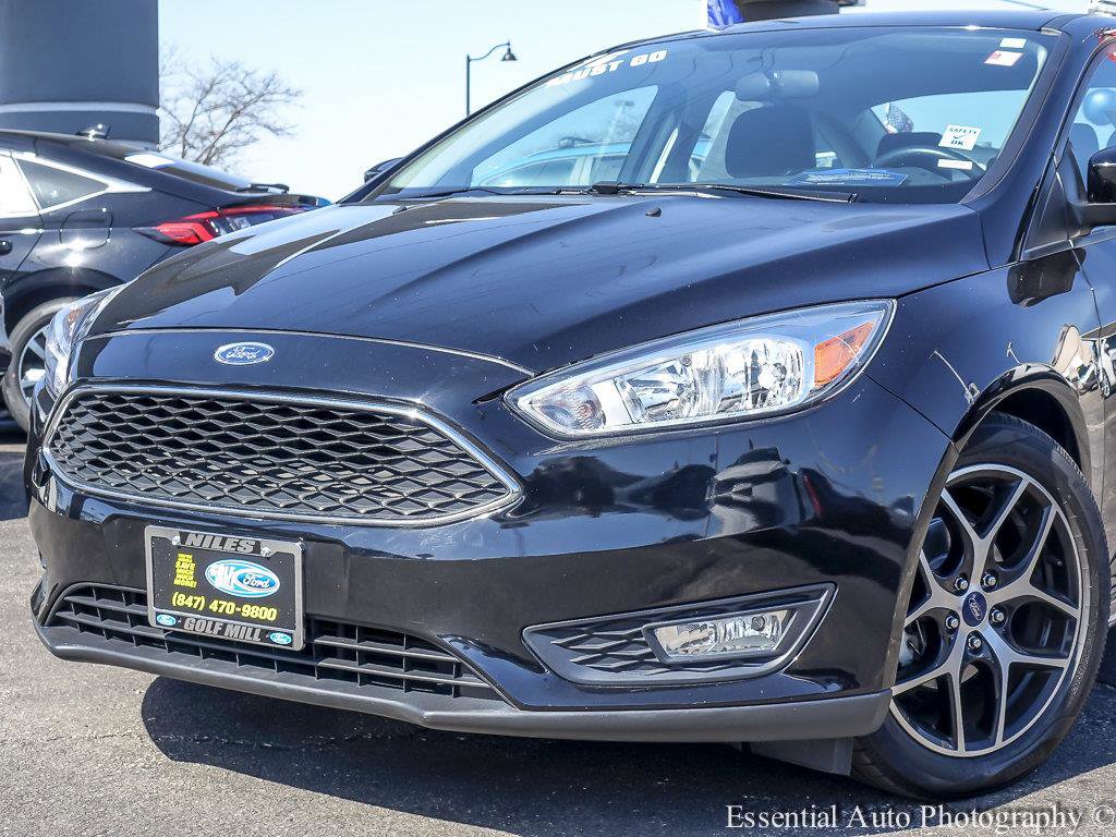 Used 2016 Ford Focus SE with VIN 1FADP3F24GL261752 for sale in Plainfield, IL