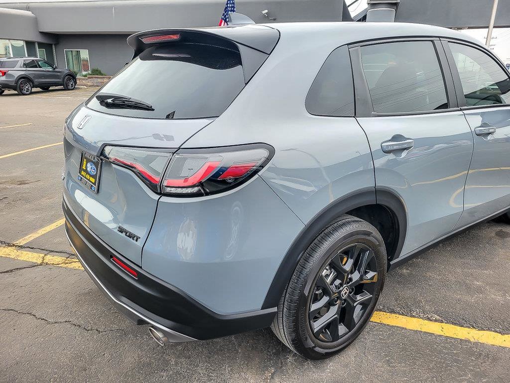 2025 HONDA HR-V - Image 9
