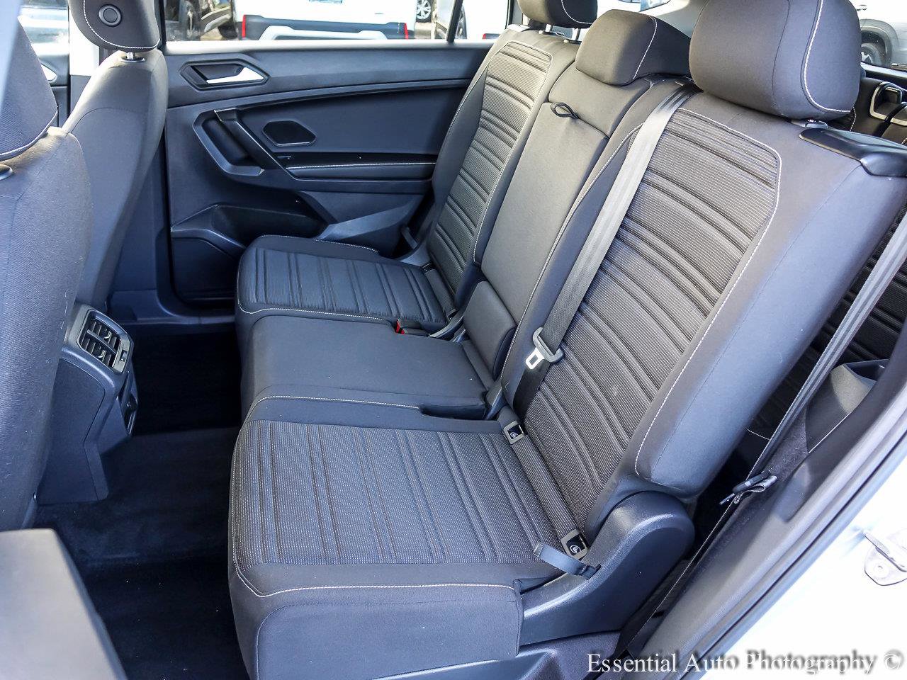 2023 VOLKSWAGEN TIGUAN - Image 10