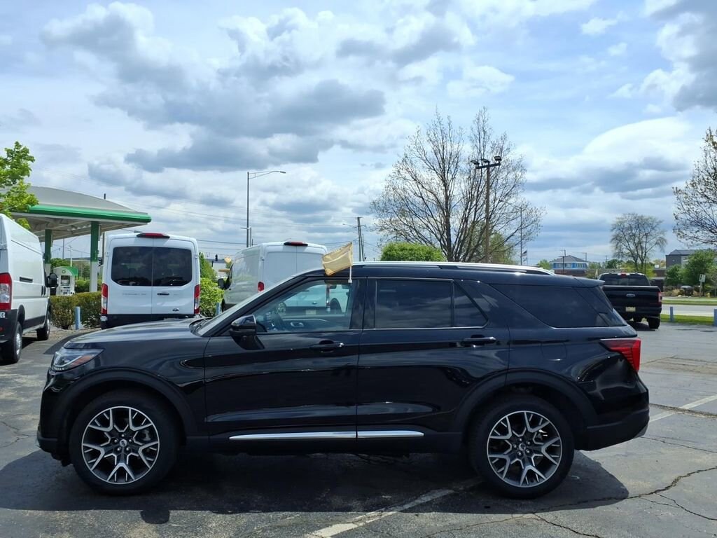 Used 2025 Ford Explorer Platinum Platinum 4WD