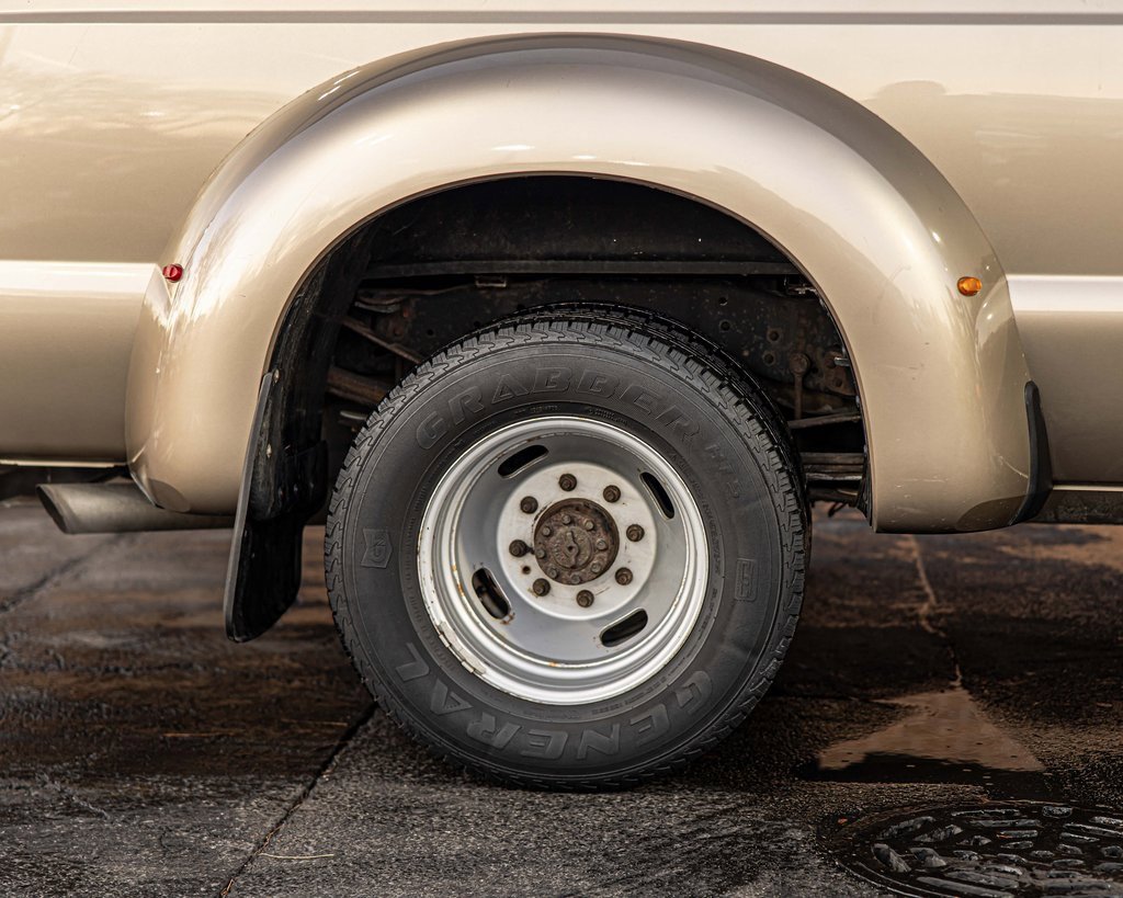 2011 FORD F-350 - Image 11