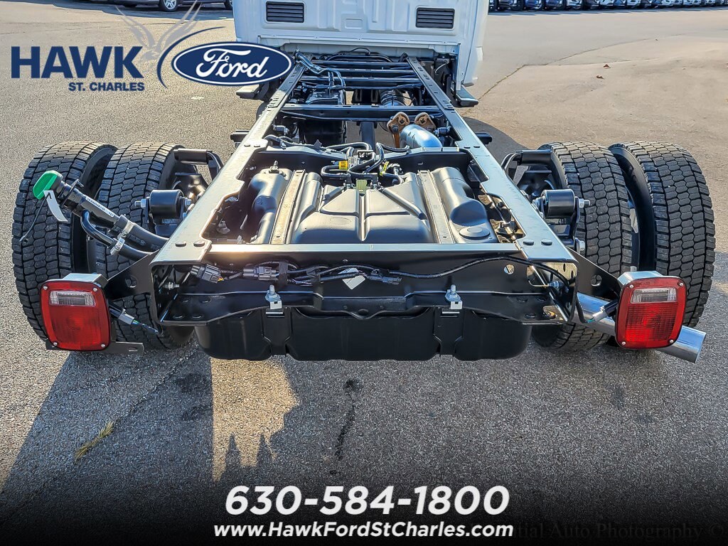 2024 FORD F-550 - Image 5