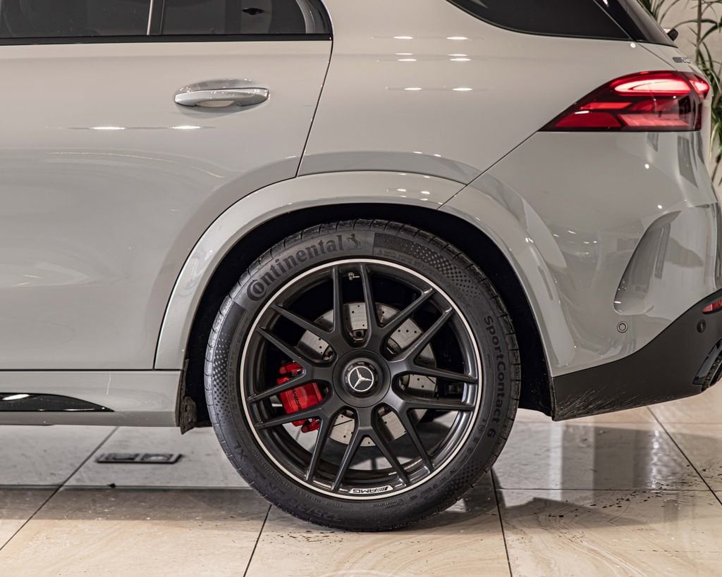 2025 Mercedes-Benz GLE AMG GLE63 S - Photo 7