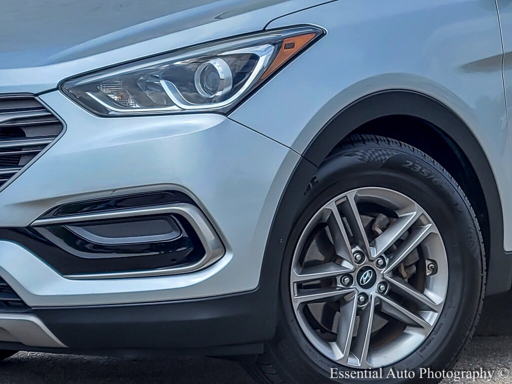 2017 Hyundai Santa Fe Sport Base photo 3