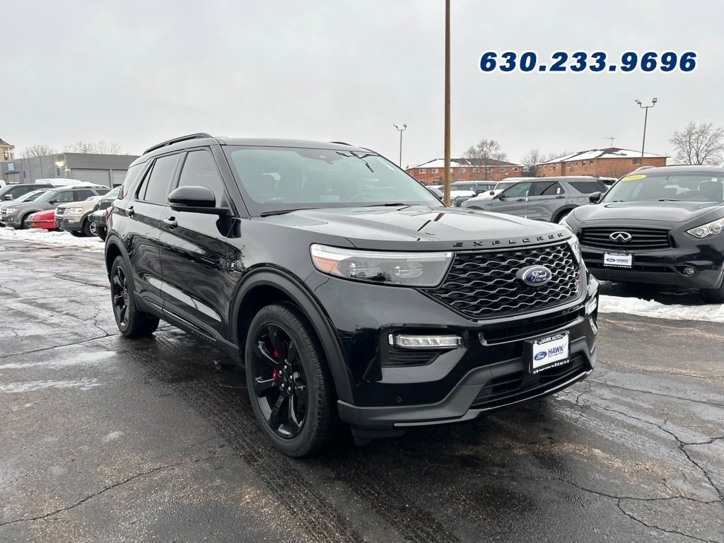 2023 Ford Explorer ST's photo