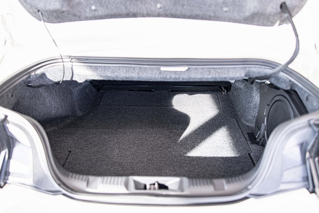 2025 FORD MUSTANG - Image 16