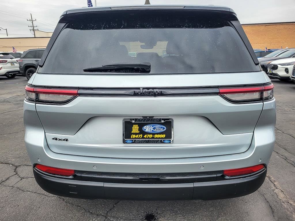 2023 JEEP GRAND CHEROKEE - Image 8