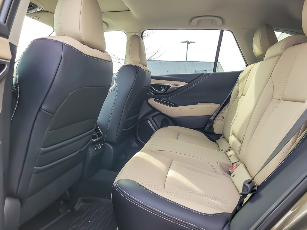 2025 SUBARU OUTBACK - Image 10
