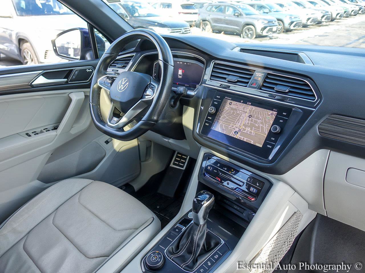 2022 VOLKSWAGEN TIGUAN - Image 26