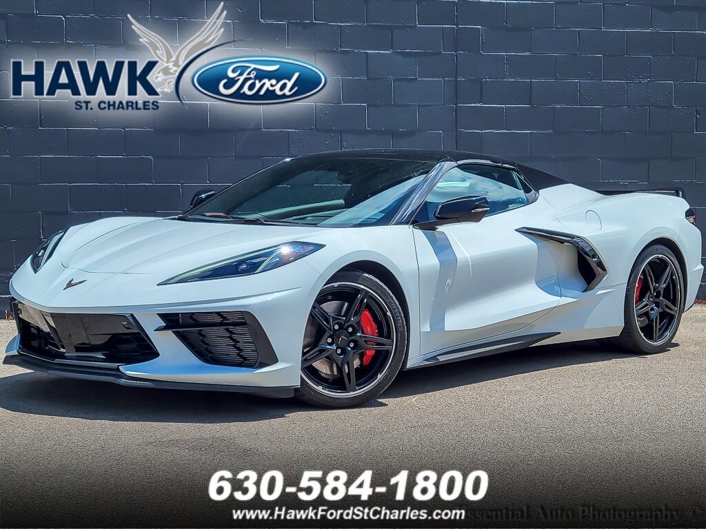 2023 Chevrolet Corvette 3LT Convertible photo 2