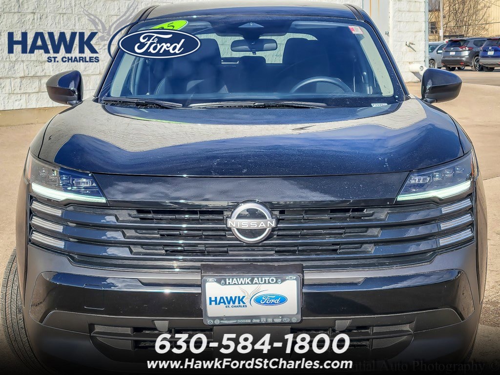 Used 2025 Nissan Kicks SV SV AWD