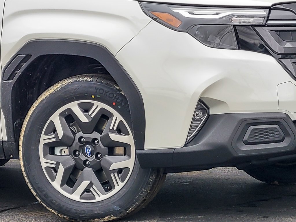 2026 Subaru Forester Premium photo 3